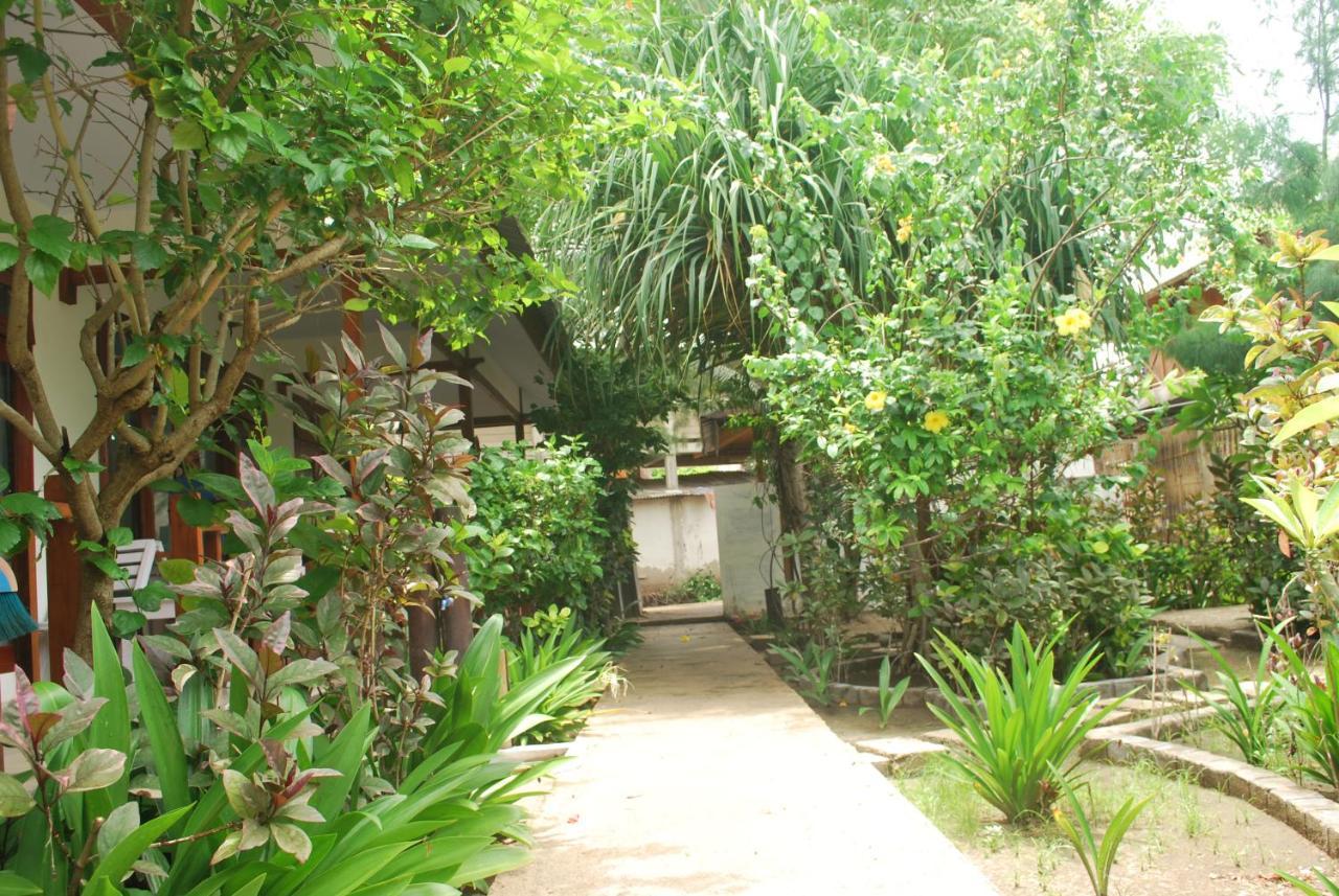 Gili Smile Bungalow Gili Trawangan Zewnętrze zdjęcie