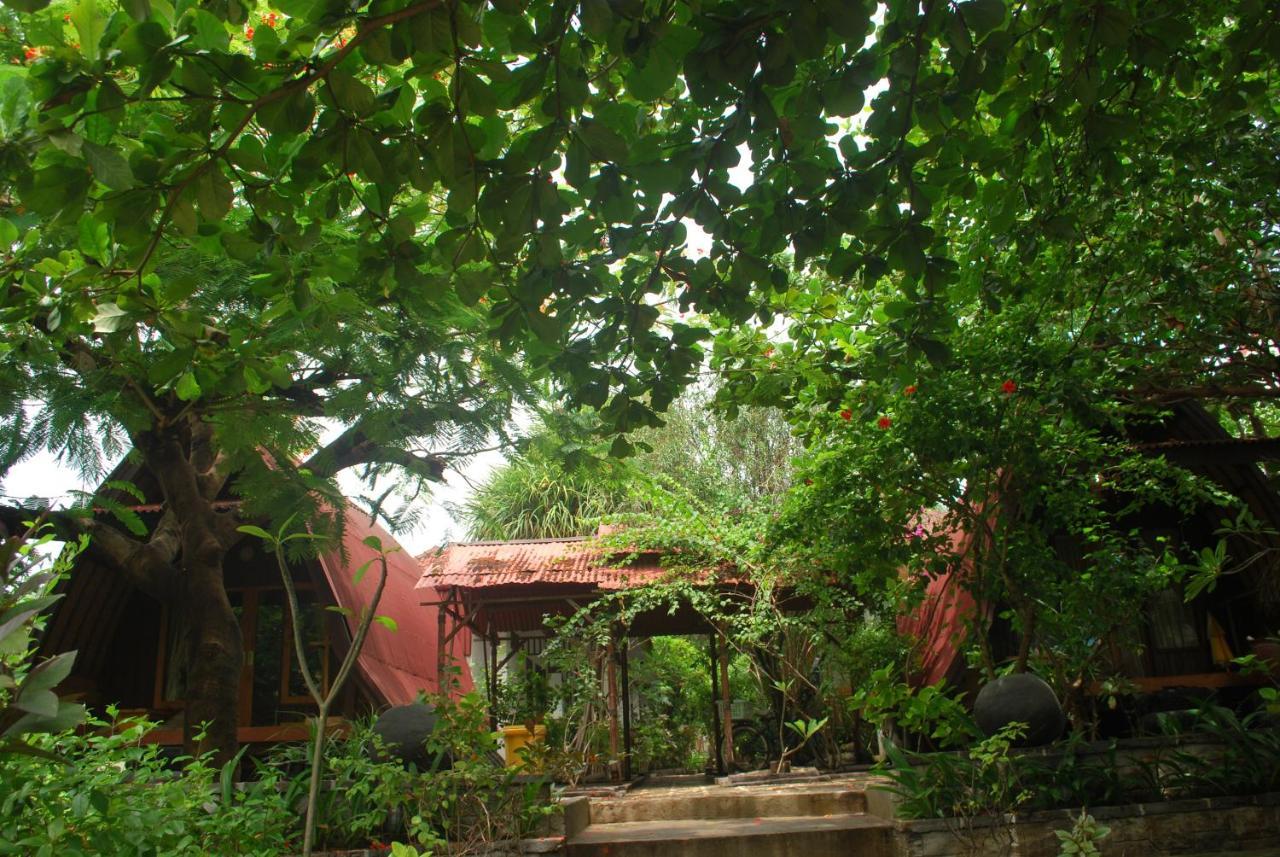 Gili Smile Bungalow Gili Trawangan Zewnętrze zdjęcie