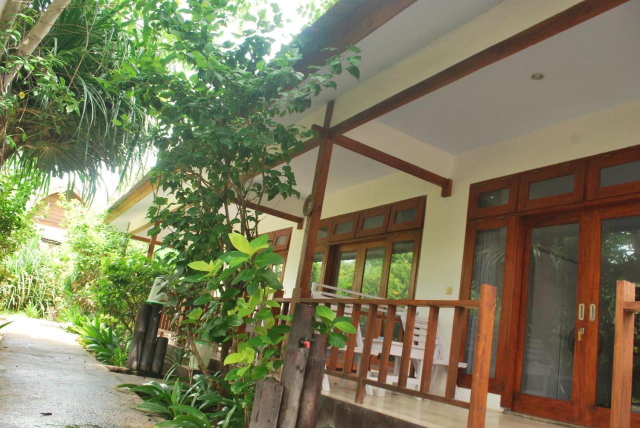 Gili Smile Bungalow Gili Trawangan Zewnętrze zdjęcie