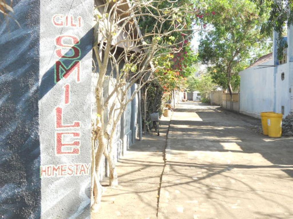 Gili Smile Bungalow Gili Trawangan Zewnętrze zdjęcie